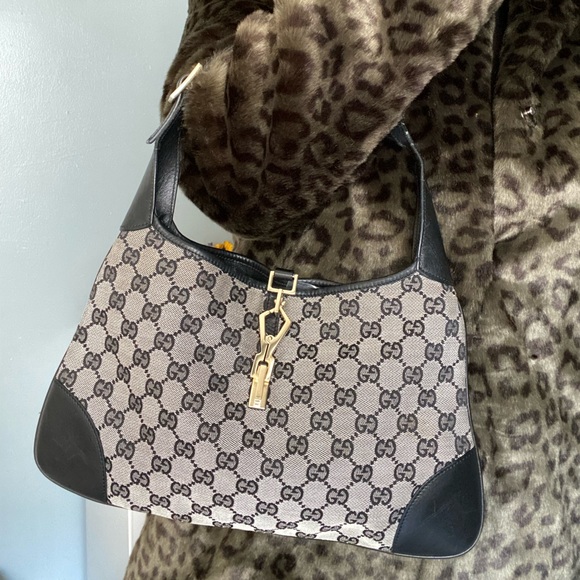SOLD ⚠️Gucci Jackie Hobo - Picture 15 of 16